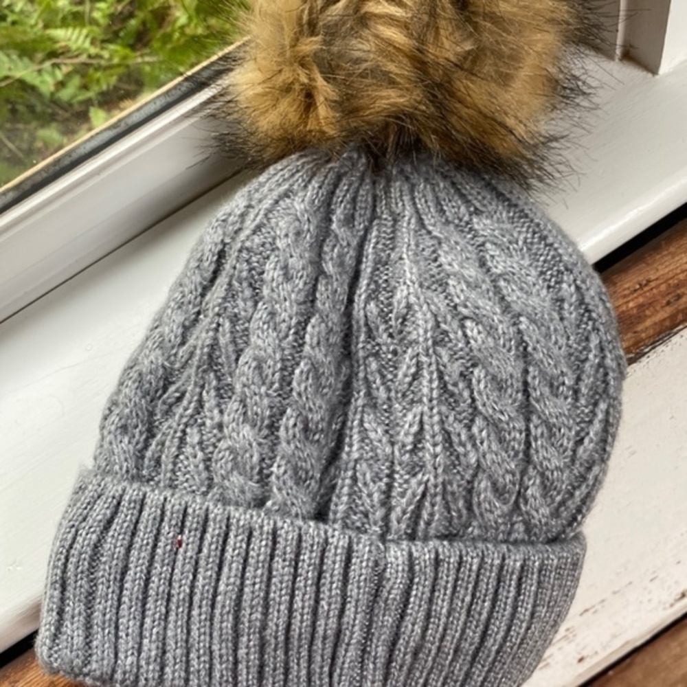 Anthropologie Grey Cable Knit Pom Beanie